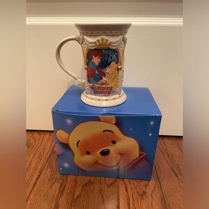 Disney mug (Sleeping beauty castle)